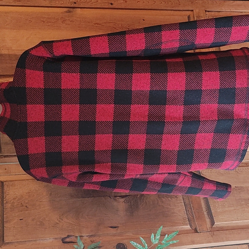 Northface Pullover - image 5